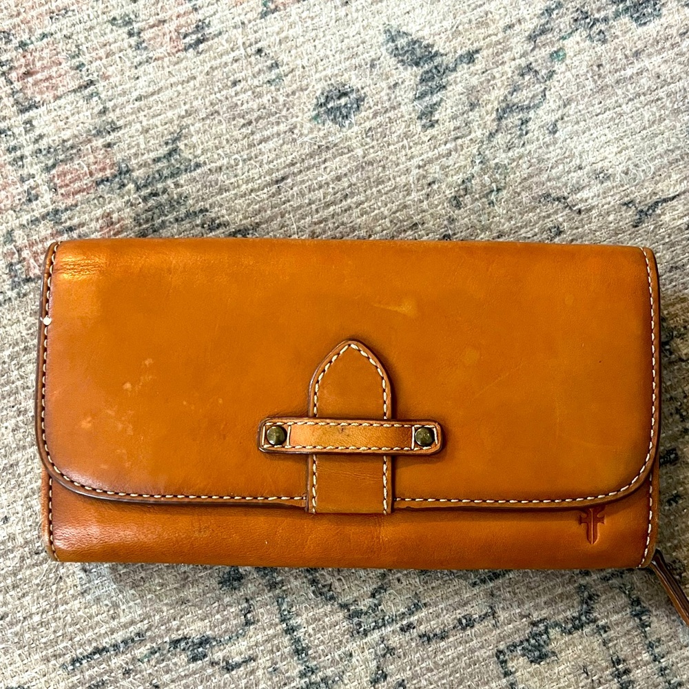 Frye Olivia Wallet